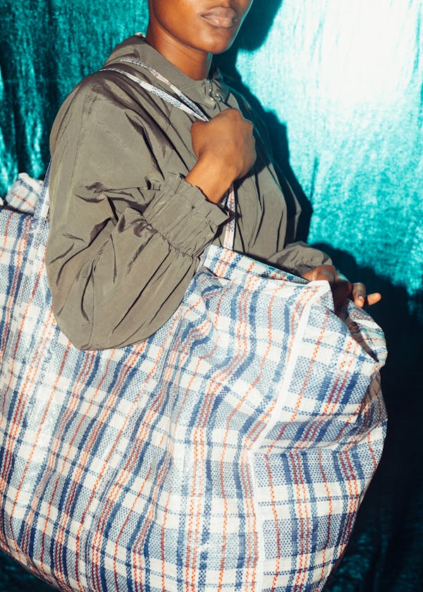 What’s in Snoop Dogg’s Olympic Tote Bag? Skittles, Red Wine, and an Xbox Controller