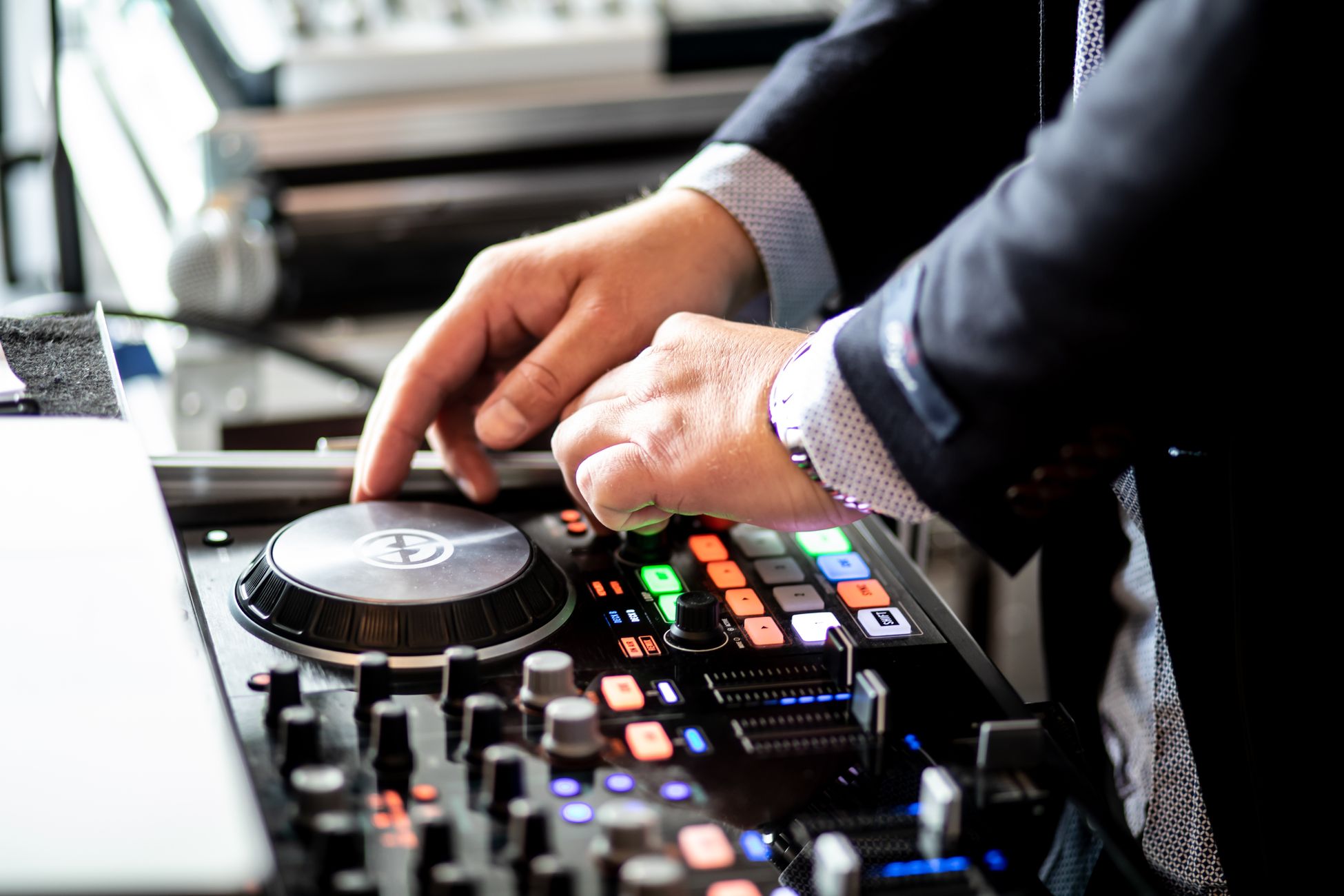 DJ-cursus voor Amsterdammers met beperking