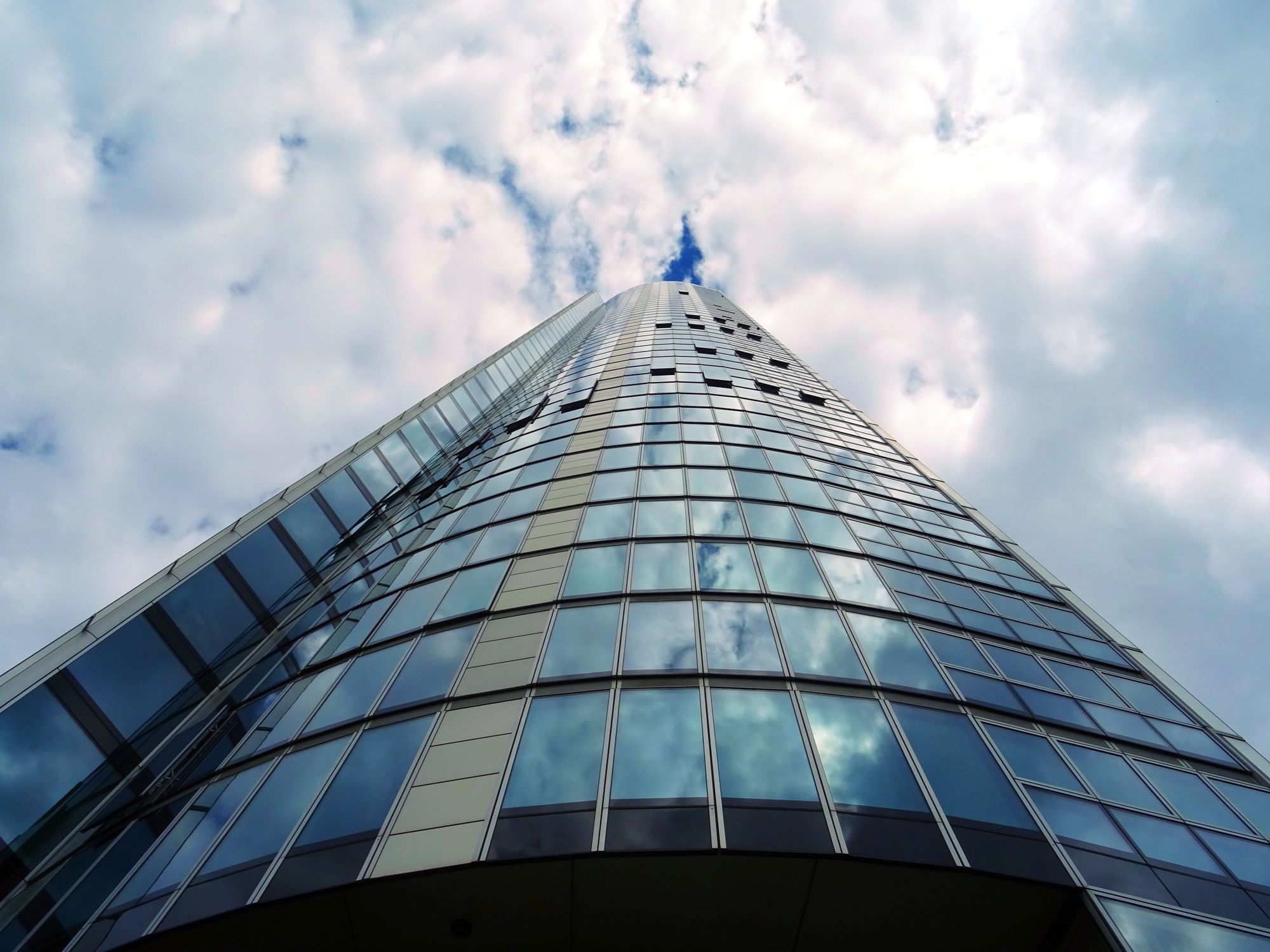 Blue Glass Panel Building · Free Stock Photo