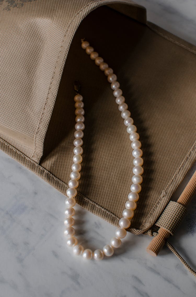 Pearl Beads In Zero Waste Bag On Table