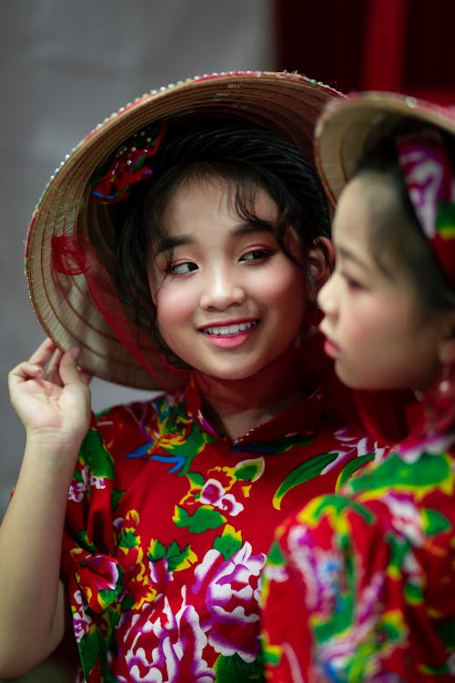 Kostenloses Stock Foto zu angenehm, asiatische kinder, aufrichtig