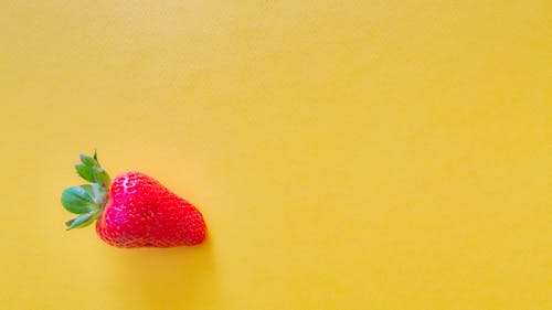 Kostenloses Stock Foto zu erdbeere, essensfotografie, frisch