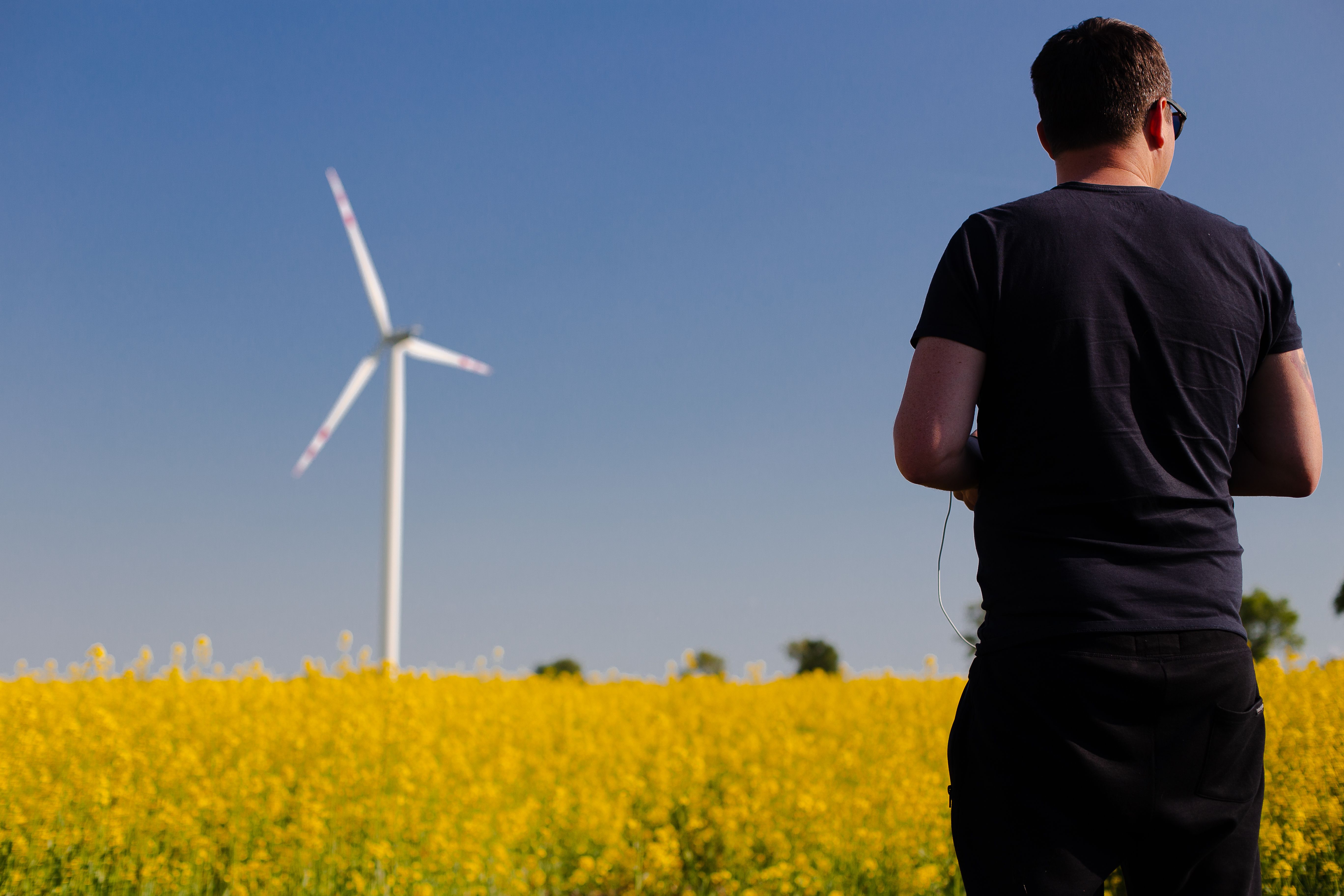 What happens afterwards? The lifecycle of renewable energy facilities — Photo by klaudia zolkos urbanek on Pexels
