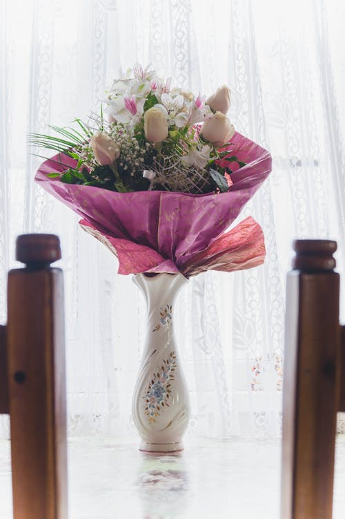 Free stock photo of bouquet, flowers, vase