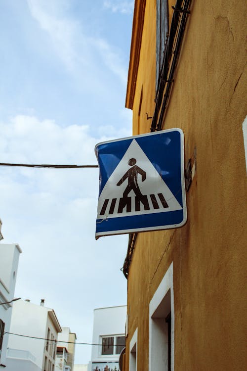 Free stock photo of calle peatonal, camino peatonal, tráfico