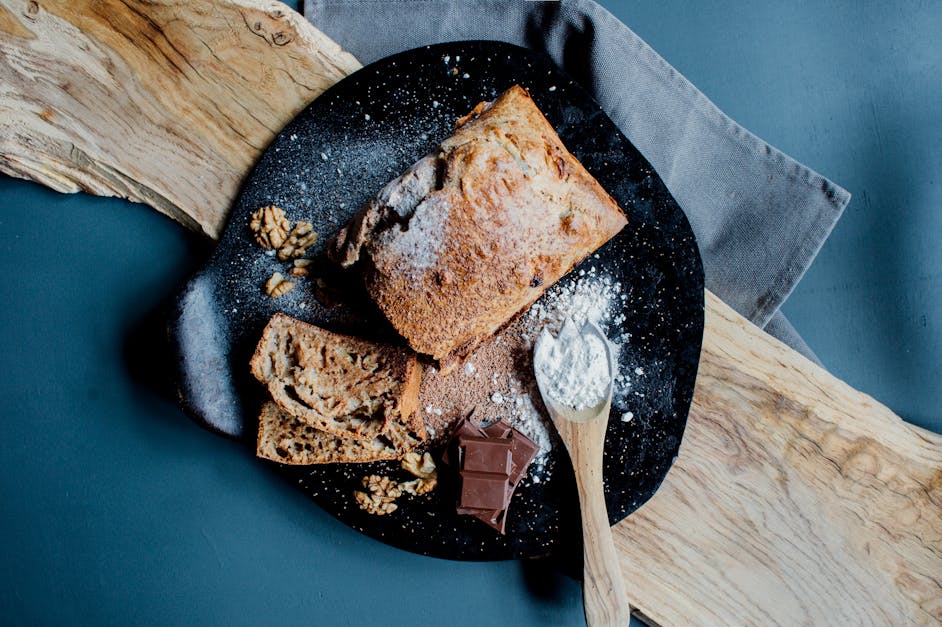 How to keep brown sugar soft with bread