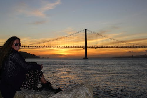 ponte 25 de abril, por-do溶膠, 作為比索viajam 的 免費圖庫相片