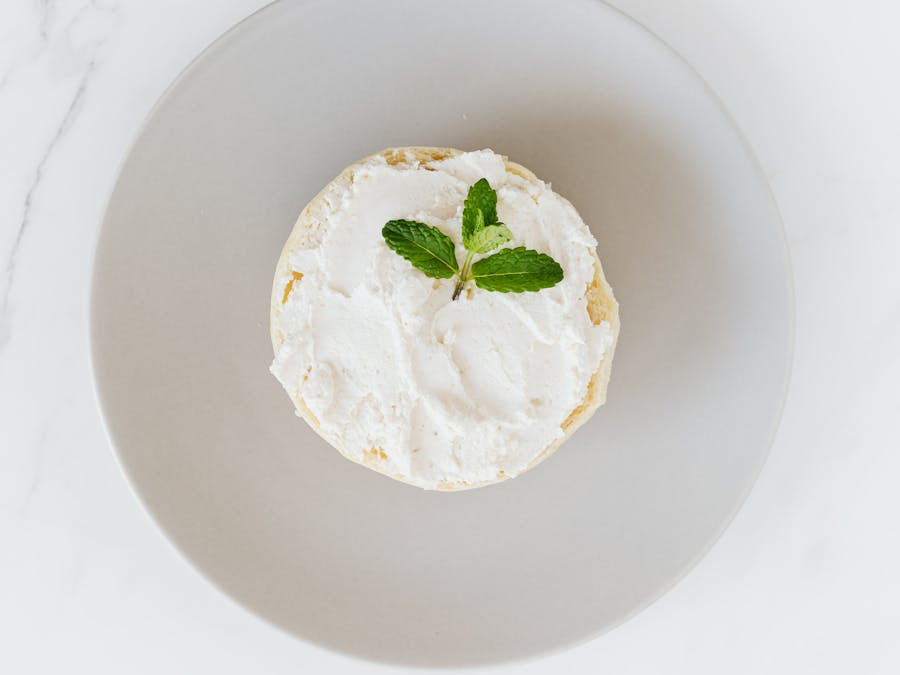 Which is healthier cottage cheese or eggs?