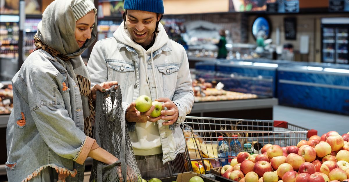 What Is a Healthy Repeat Customer Rate for a Print-on-Demand Brand?