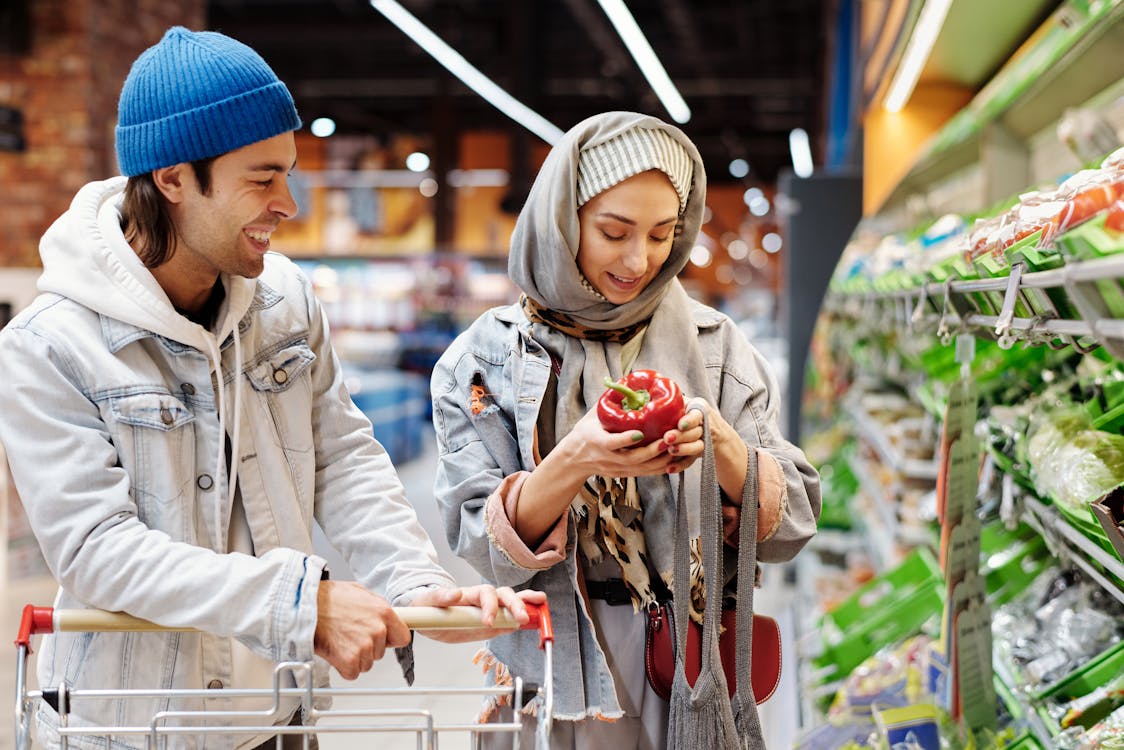 Couple buying Groceries