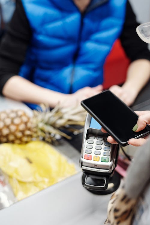 Paying with a Smartphone