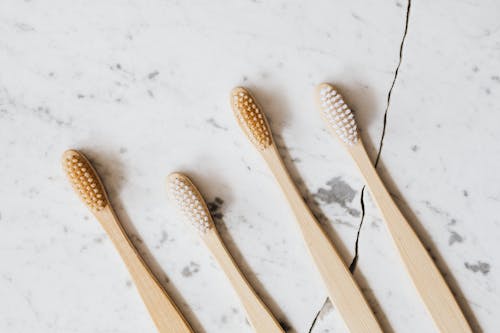 Fotobanka s bezplatnými fotkami na tému biely povrch, dentálna hygiena, flatlay