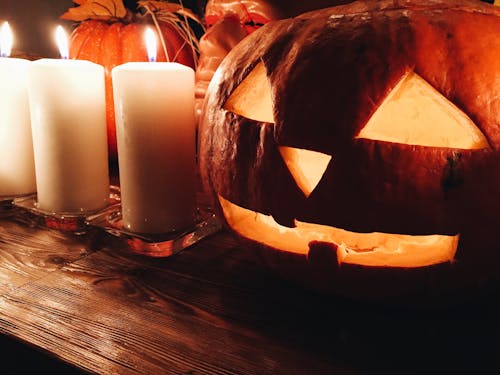 Create a Cozy Yet Spooky Lighting Setup for Halloween Night