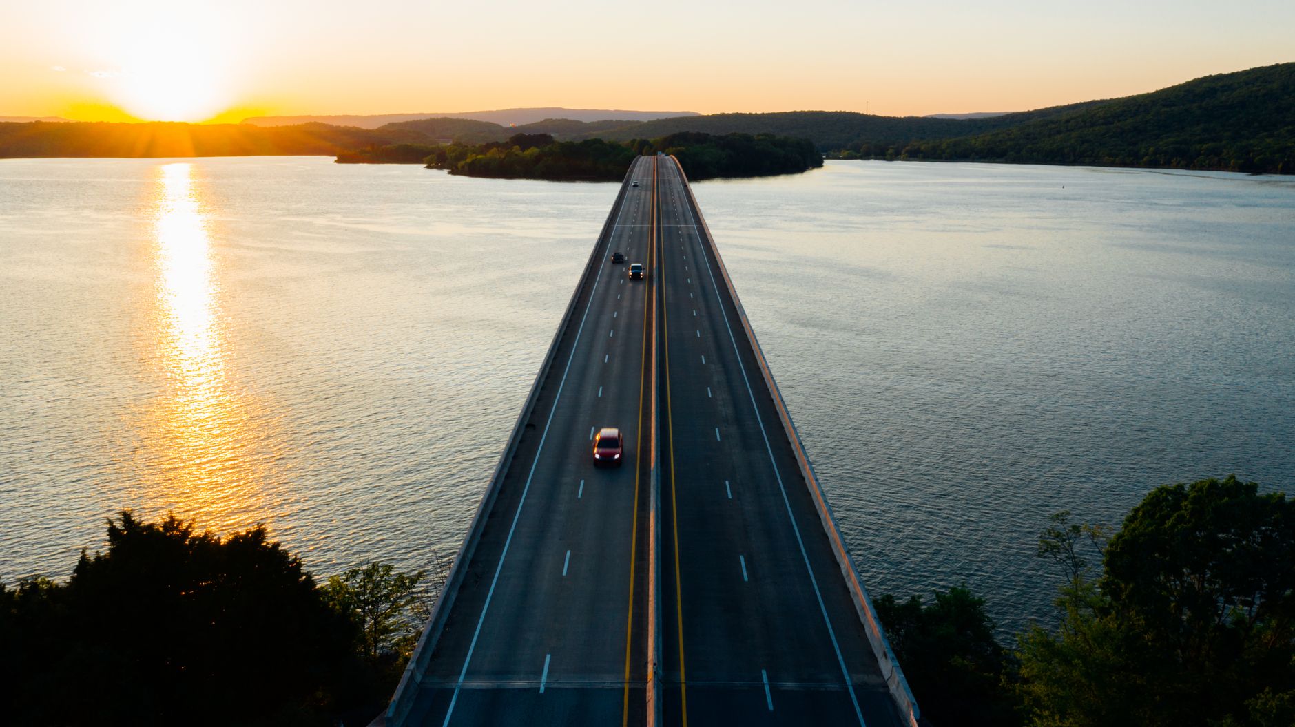 Rural road for day trips from Springfield Tennessee