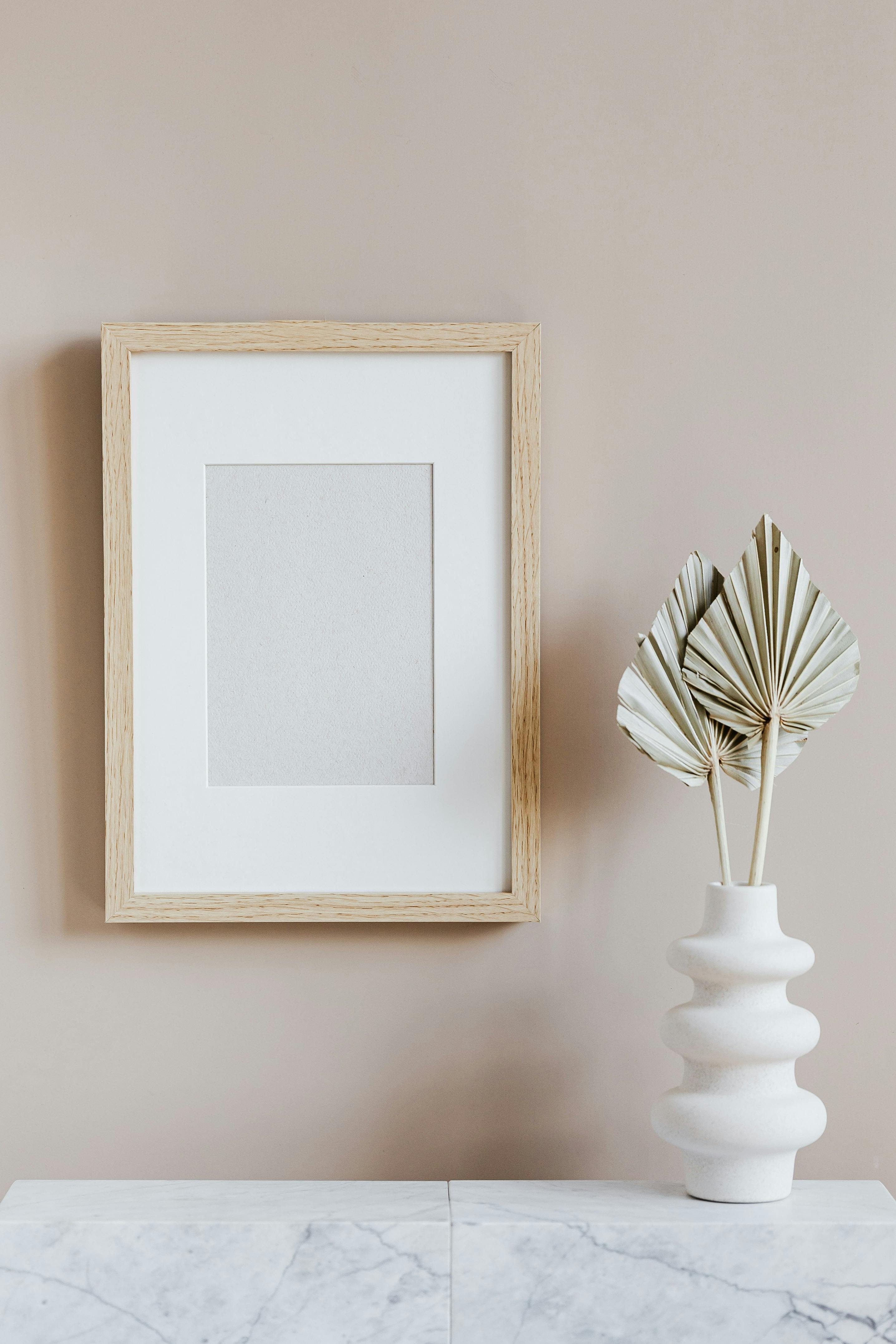 Design Your Perfect Frame: Free Stock Photos & Downloads for Photo