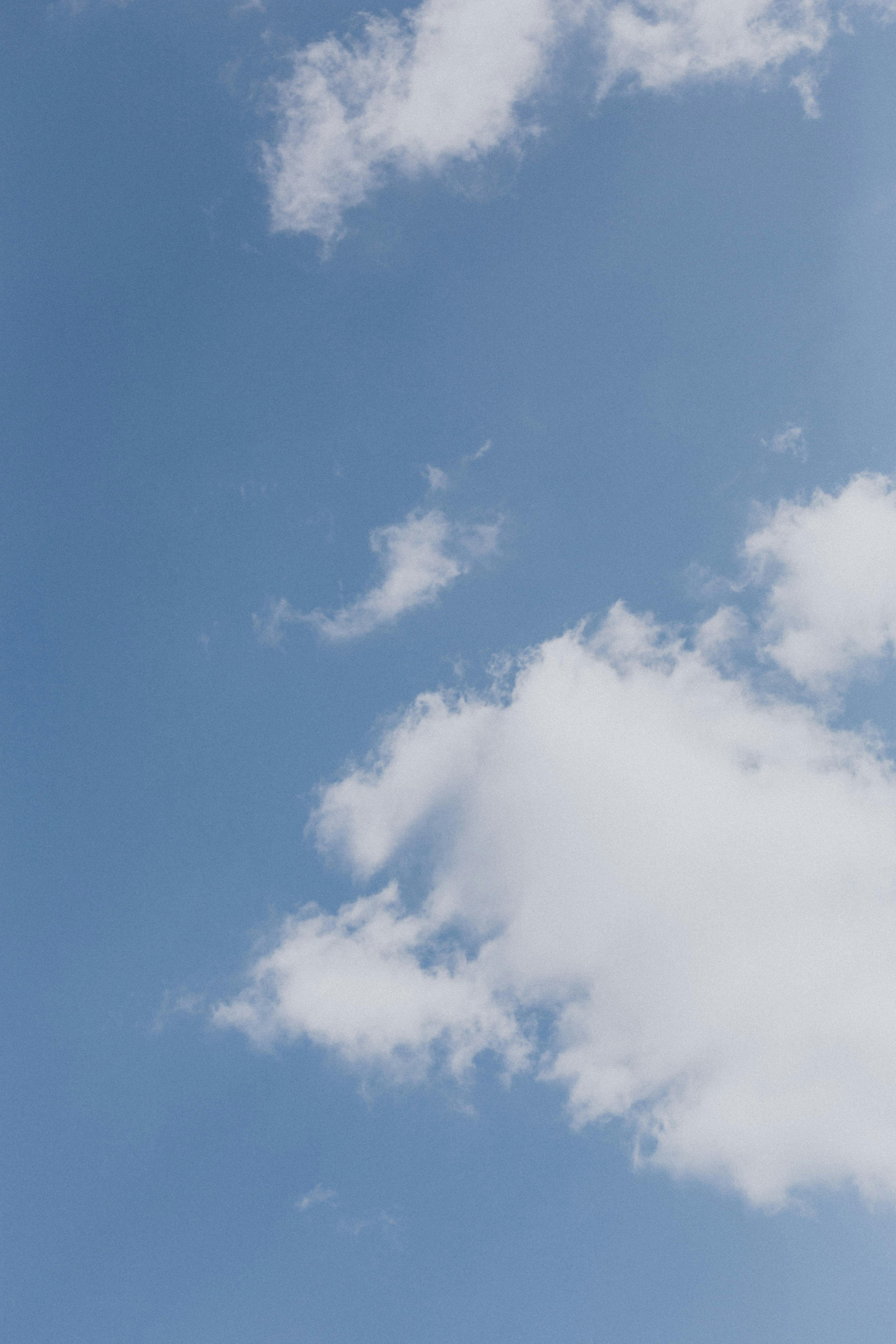 White Clouds in the Blue Sky