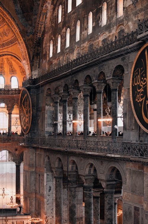 Free Interior of spacious majestic ancient mosque Stock Photo