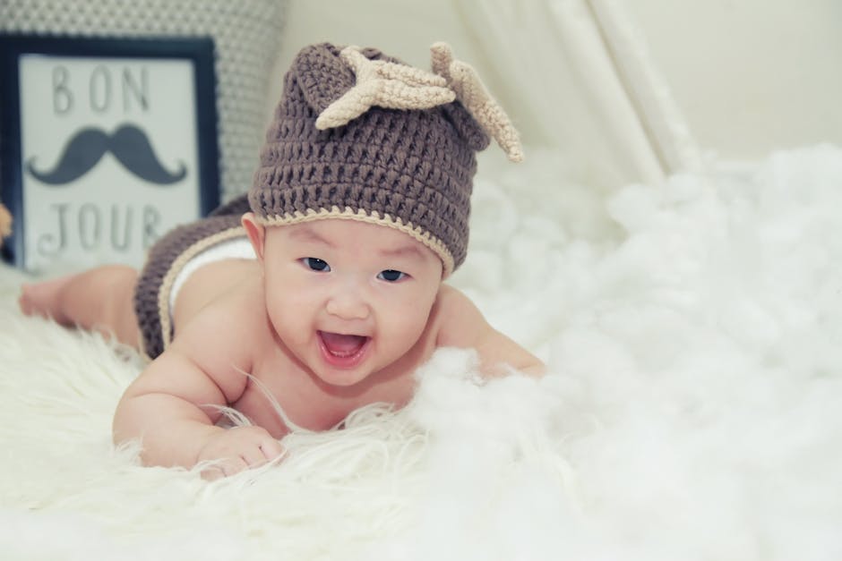 Newborn Photographers Noida: Find Your Perfect Baby Photoshoot Expert
