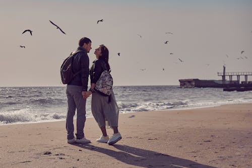 Foto d'estoc gratuïta de a l'aire lliure, afecte, amants