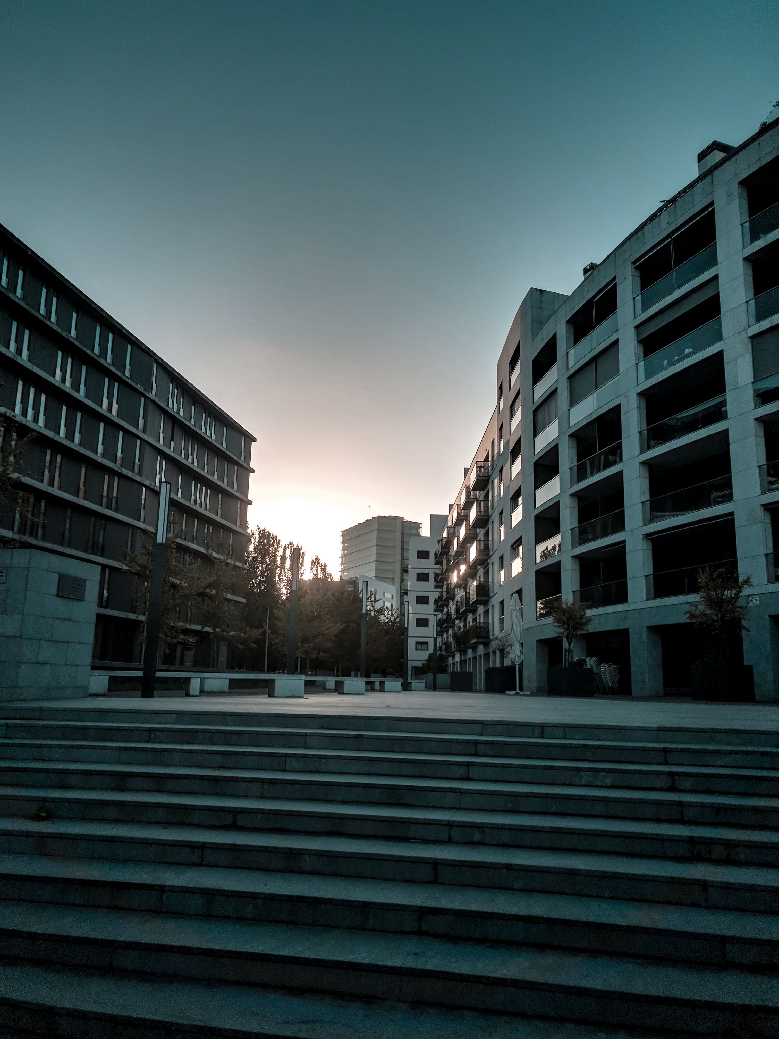 Modern city district with residential buildings · Free Stock Photo