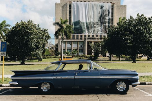 Viñales tobacco farm day trip — Havana