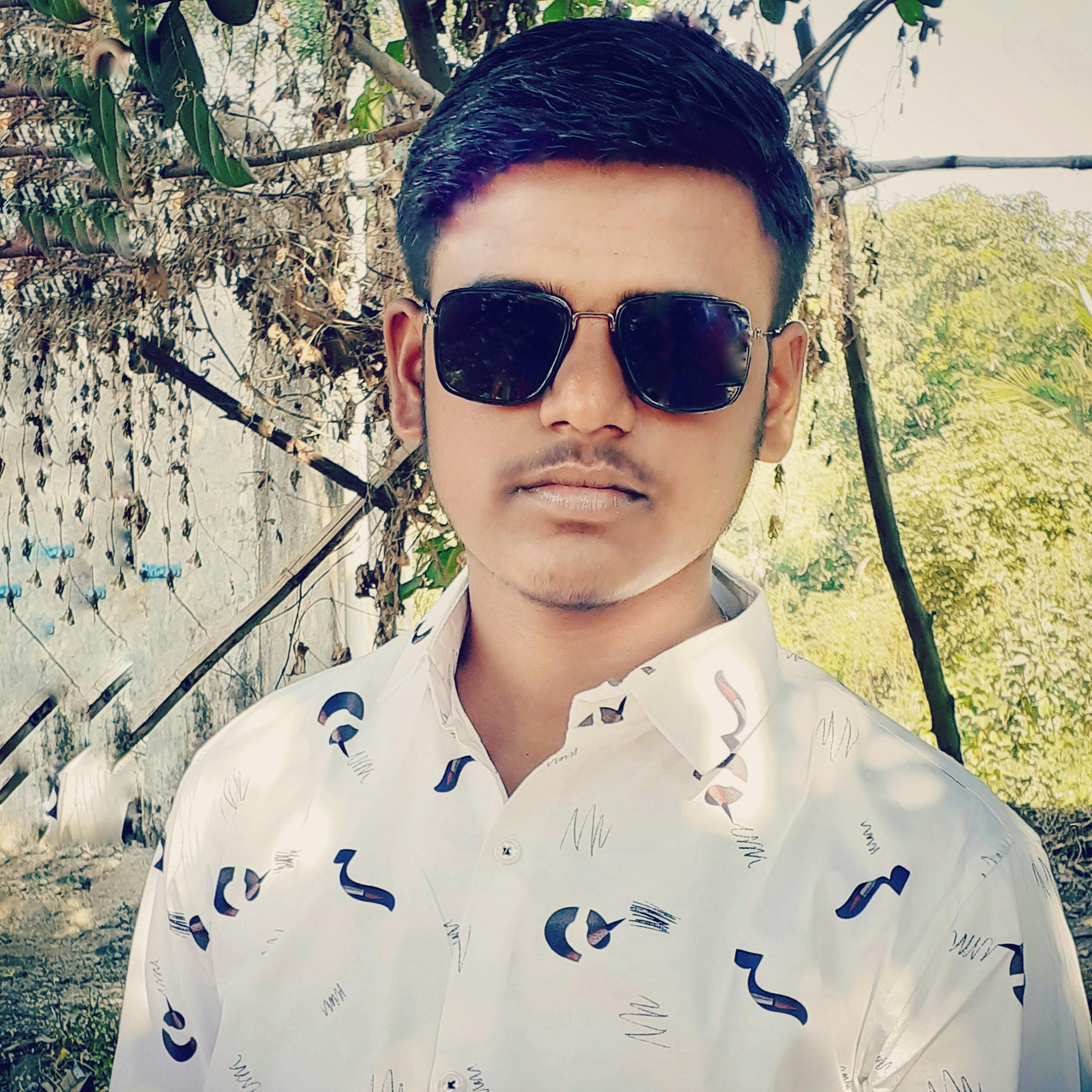 Hands holding wooden blocks spelling out 'TRUST', symbolizing credibility in SEO.