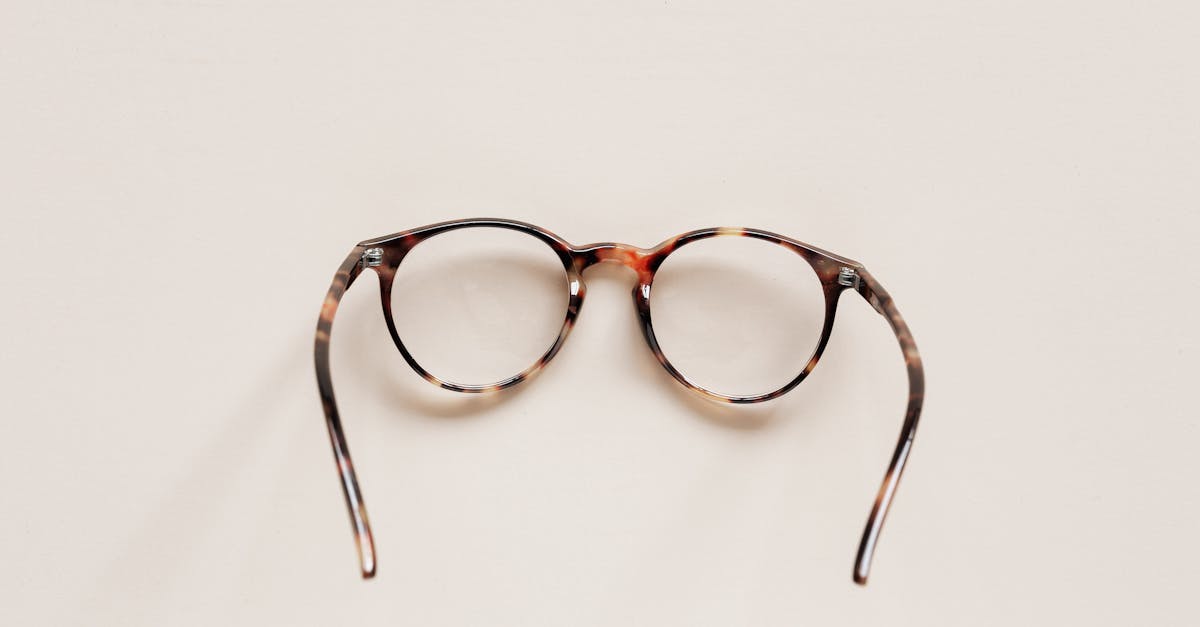 How to remove superglue from plastic frames