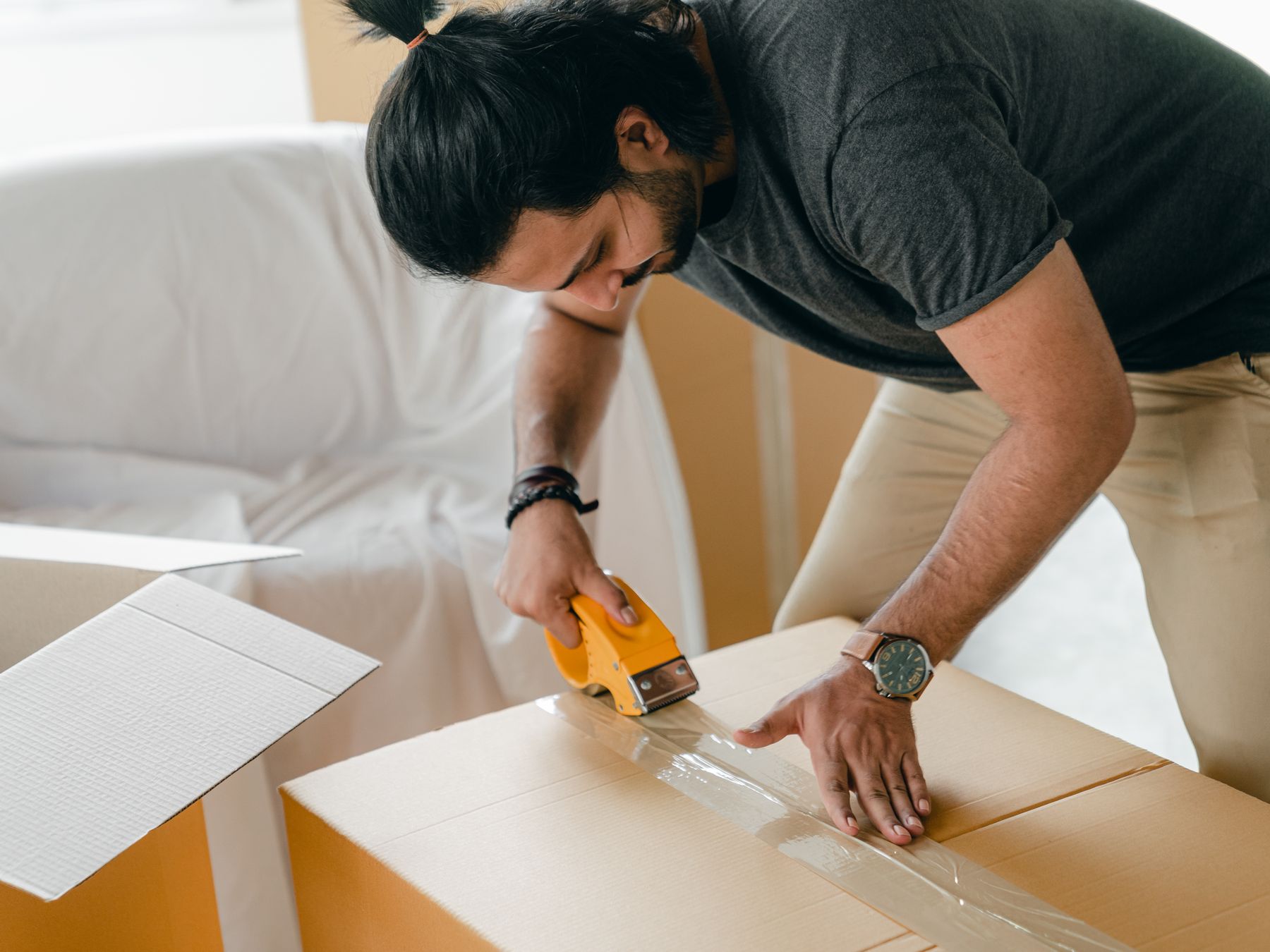 Exminster — professional packers wrapping and boxing belongings
