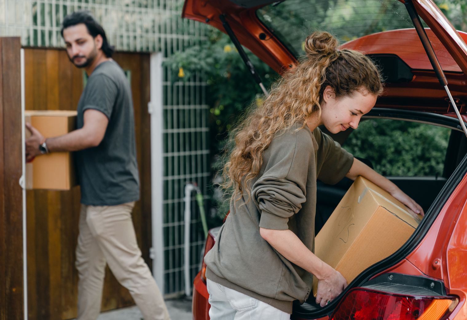 Ullapool — professional packers wrapping and boxing belongings