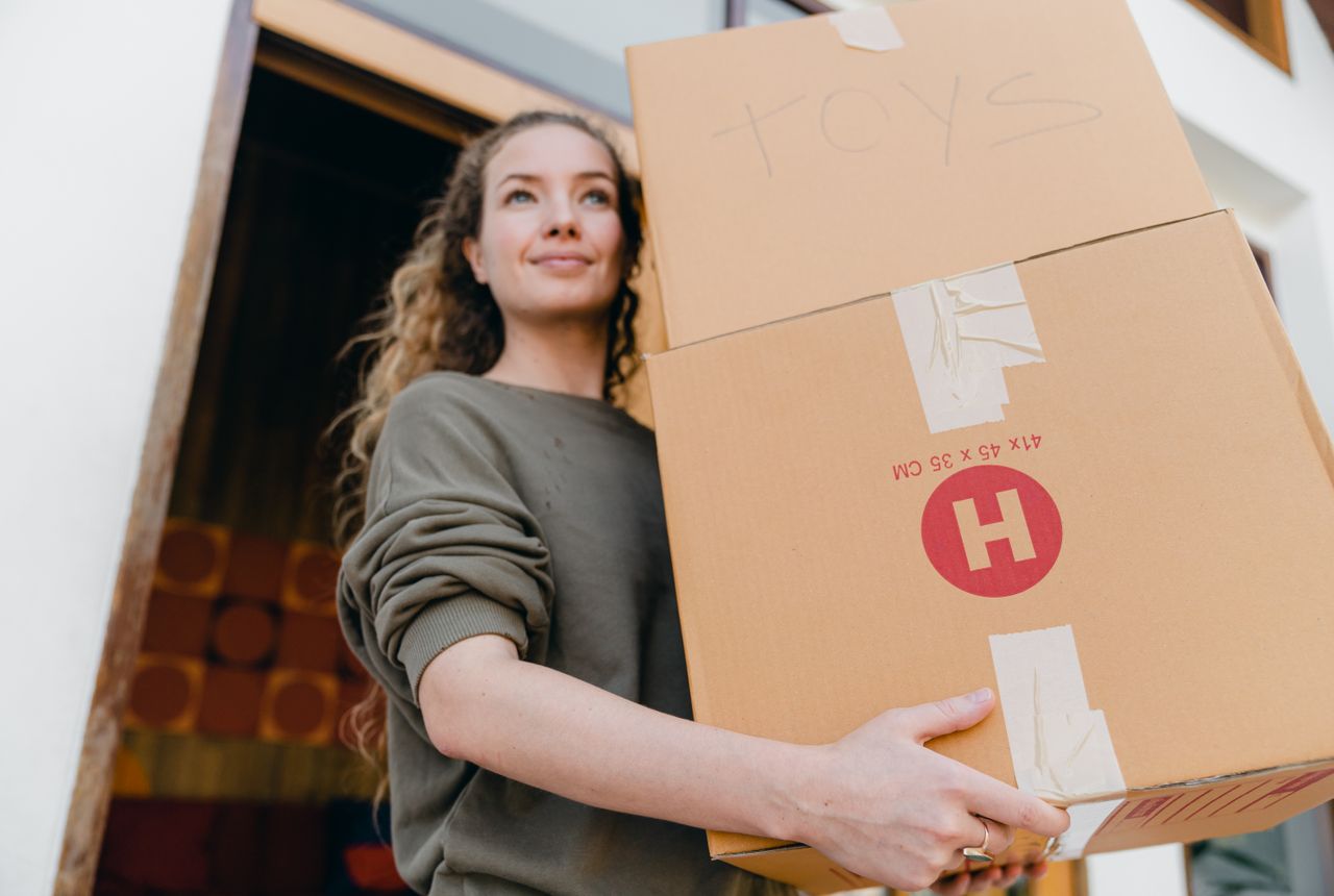 Student removals Bromley — removals work in progress