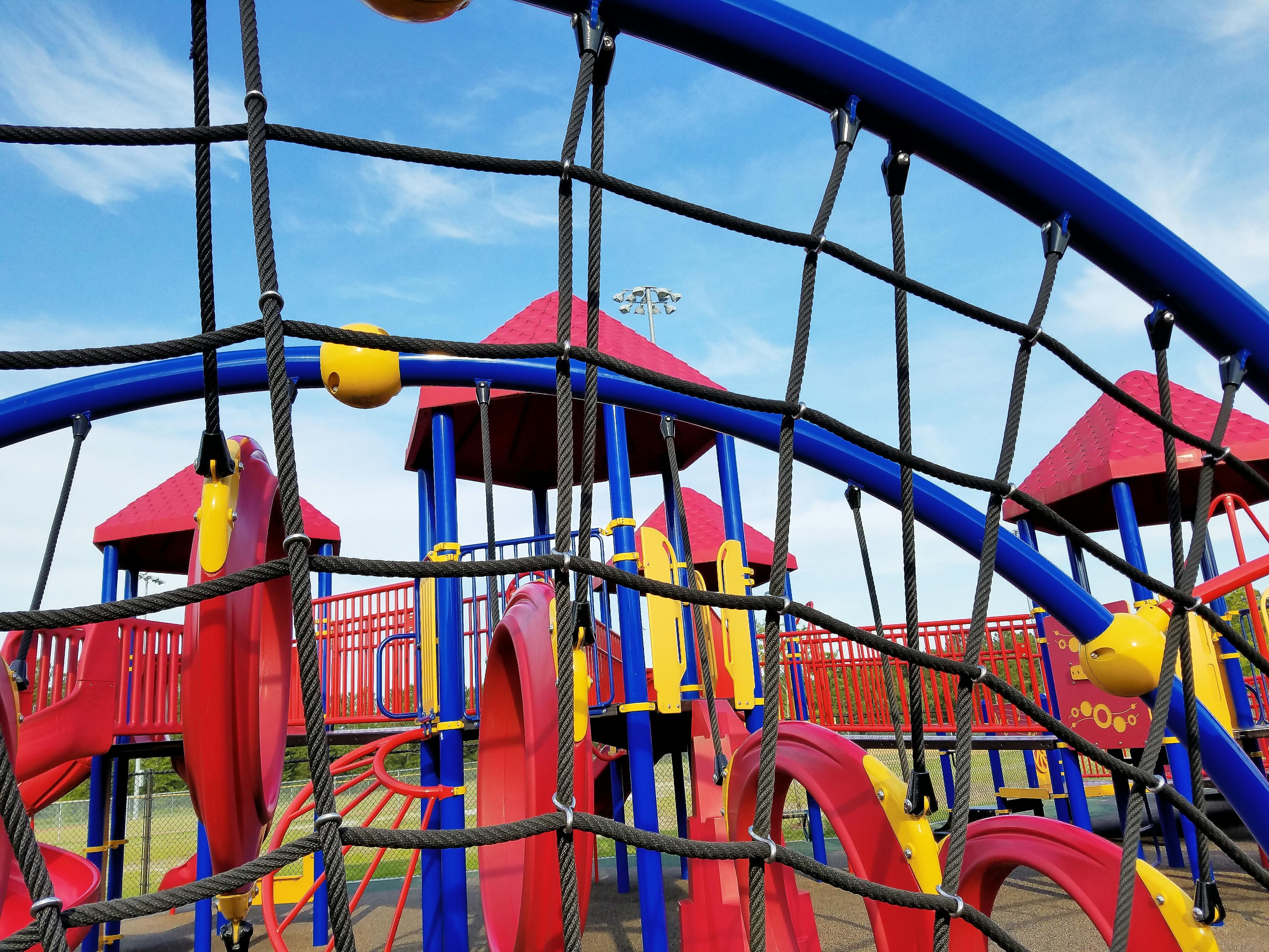 free stock photo of childen climbing net kids