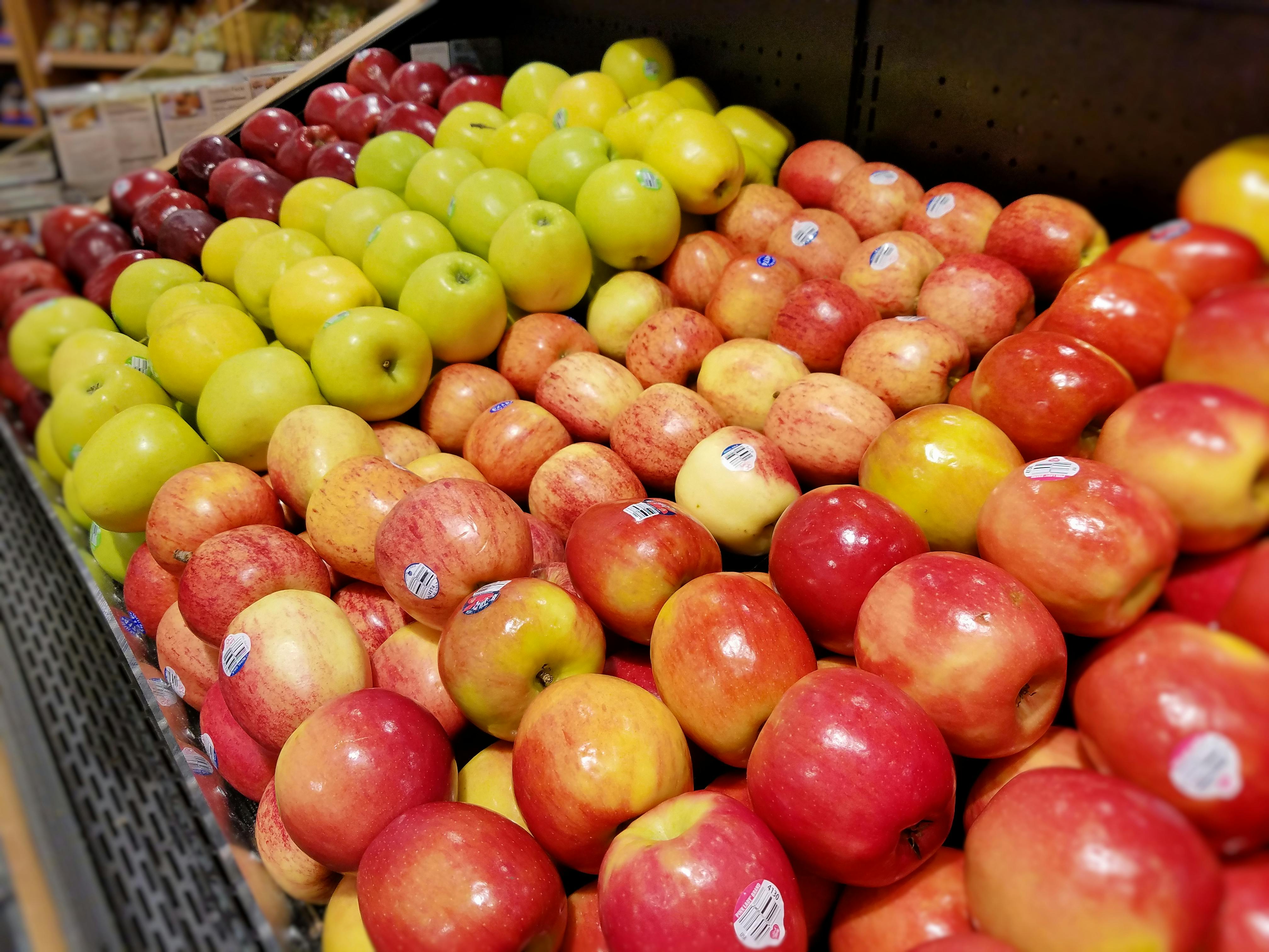 Free stock photo of apples, fruit, fruit stand