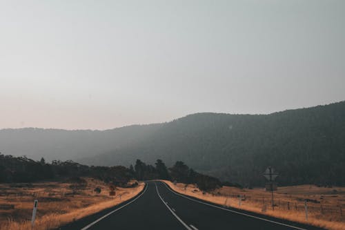 Darmowe zdjęcie z galerii z asfalt, australia, autostrada