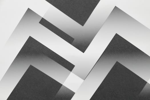 这款几何抽象设计采用高对比度的黑白之字形图案