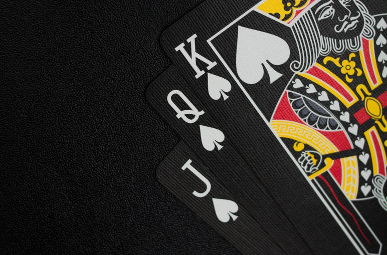 Online Casino: Spielautomaten und Live-Spiele im Überblick