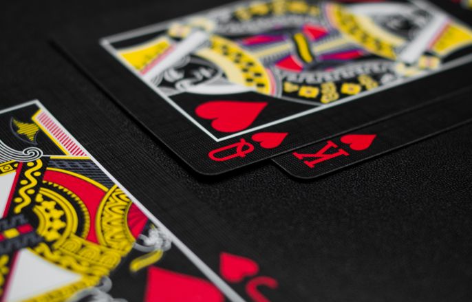 Online Casino: Spielautomaten und Live-Spiele im Überblick