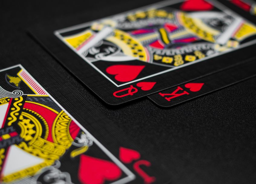 Online Casino: Spielautomaten und Live-Spiele im Überblick