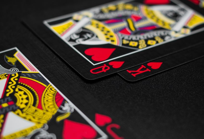Online Casino: Spielautomaten und Live-Spiele im Überblick