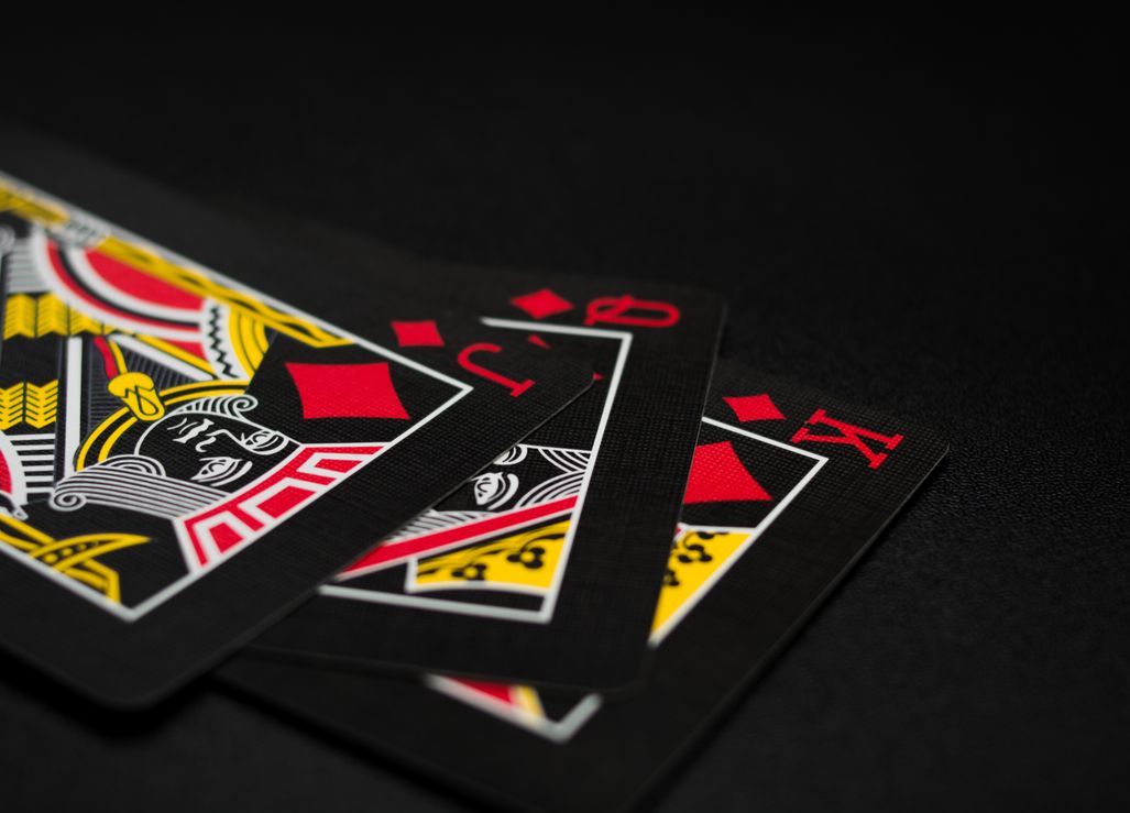 Online Casino: Spielautomaten und Live-Spiele im Überblick