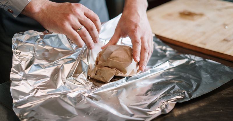 Comment enlever un bourrage papier dans une imprimante ?