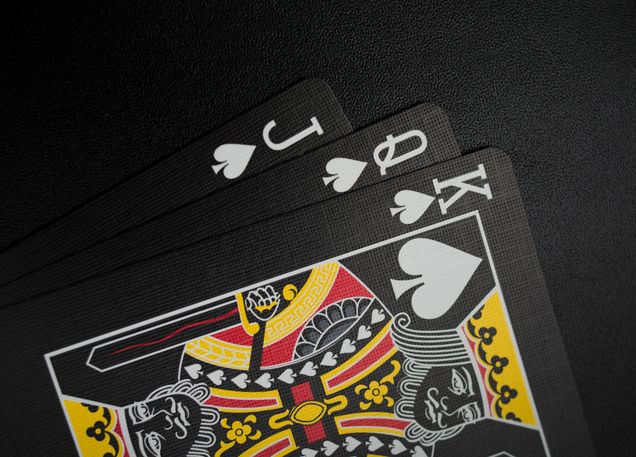 Online Casino: Spielautomaten und Live-Spiele im Überblick