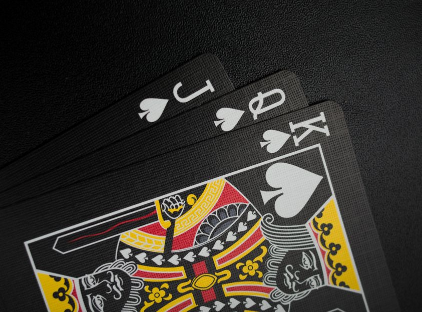 Online Casino: Spielautomaten und Live-Spiele im Überblick
