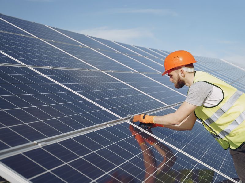 Electrical maintenance, La Mercy