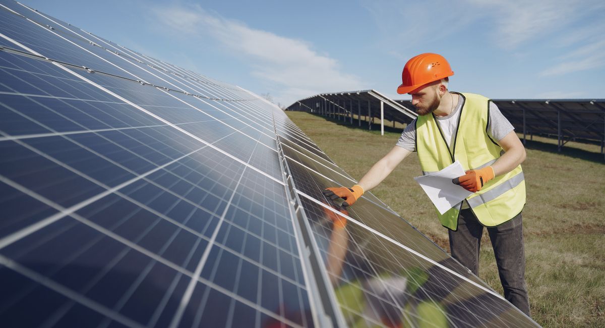 Illustration, quelle batterie pour panneau solaire 3000w