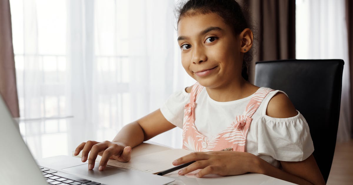 Best Sperm Banks for LGBTQ+ Families (2026)