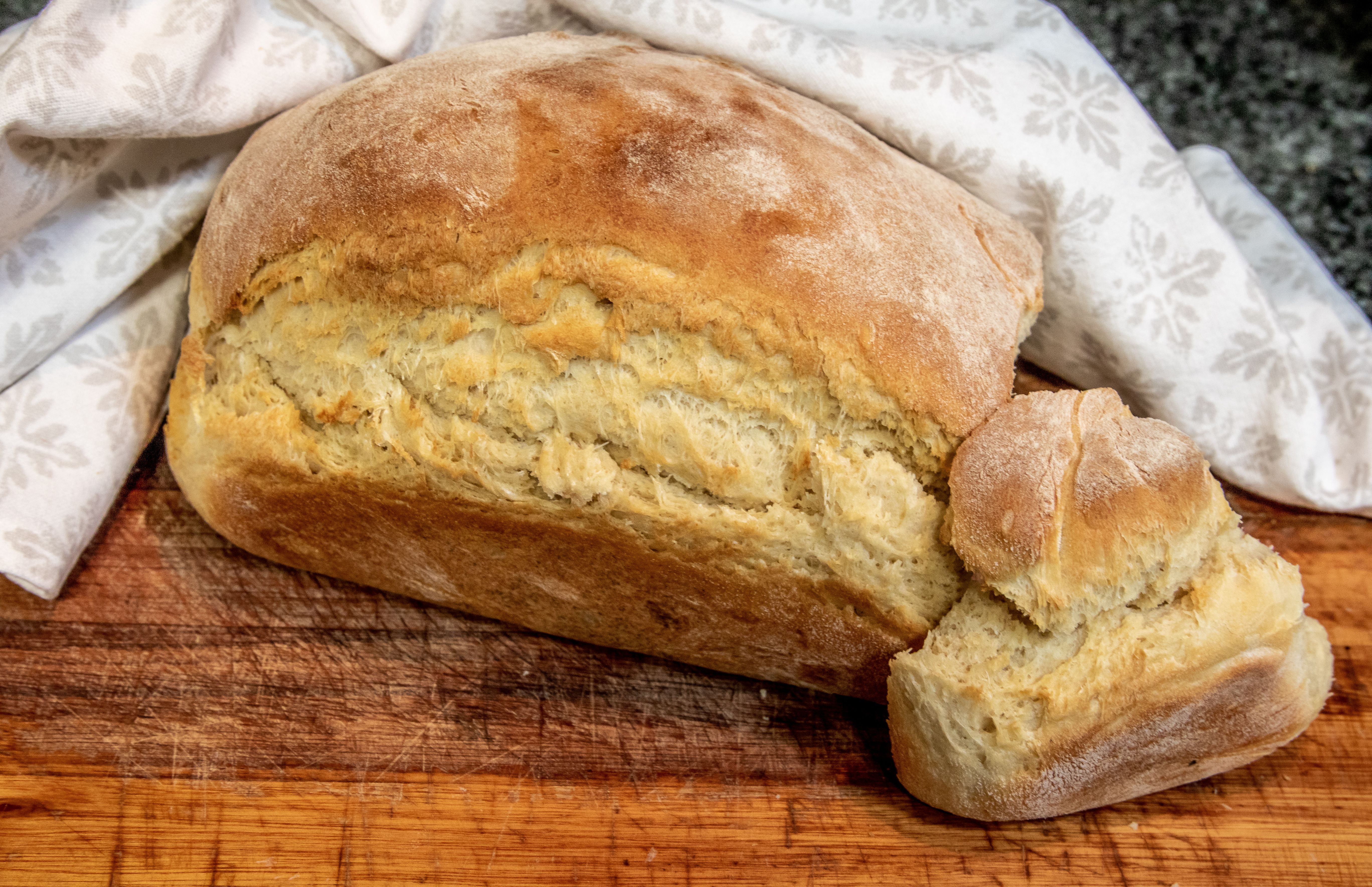 Olive-Oil Cornbread with Flaky Layers