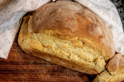 Free Close-Up Photo of a Whole Piece of Loaf Stock Photo