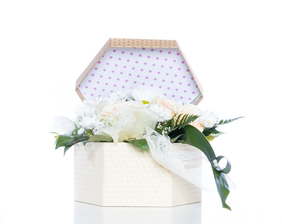 Gift box with flowers