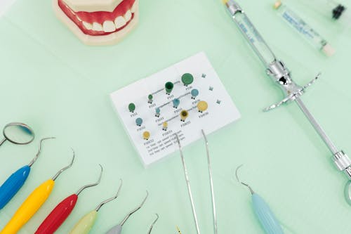 Foto d'estoc gratuïta de eines dentals, Odontologia, primer pla