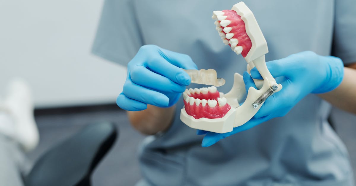 How much does an orthodontist make a week
